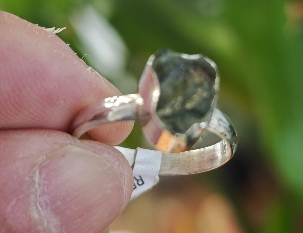 Anillo Moldavita